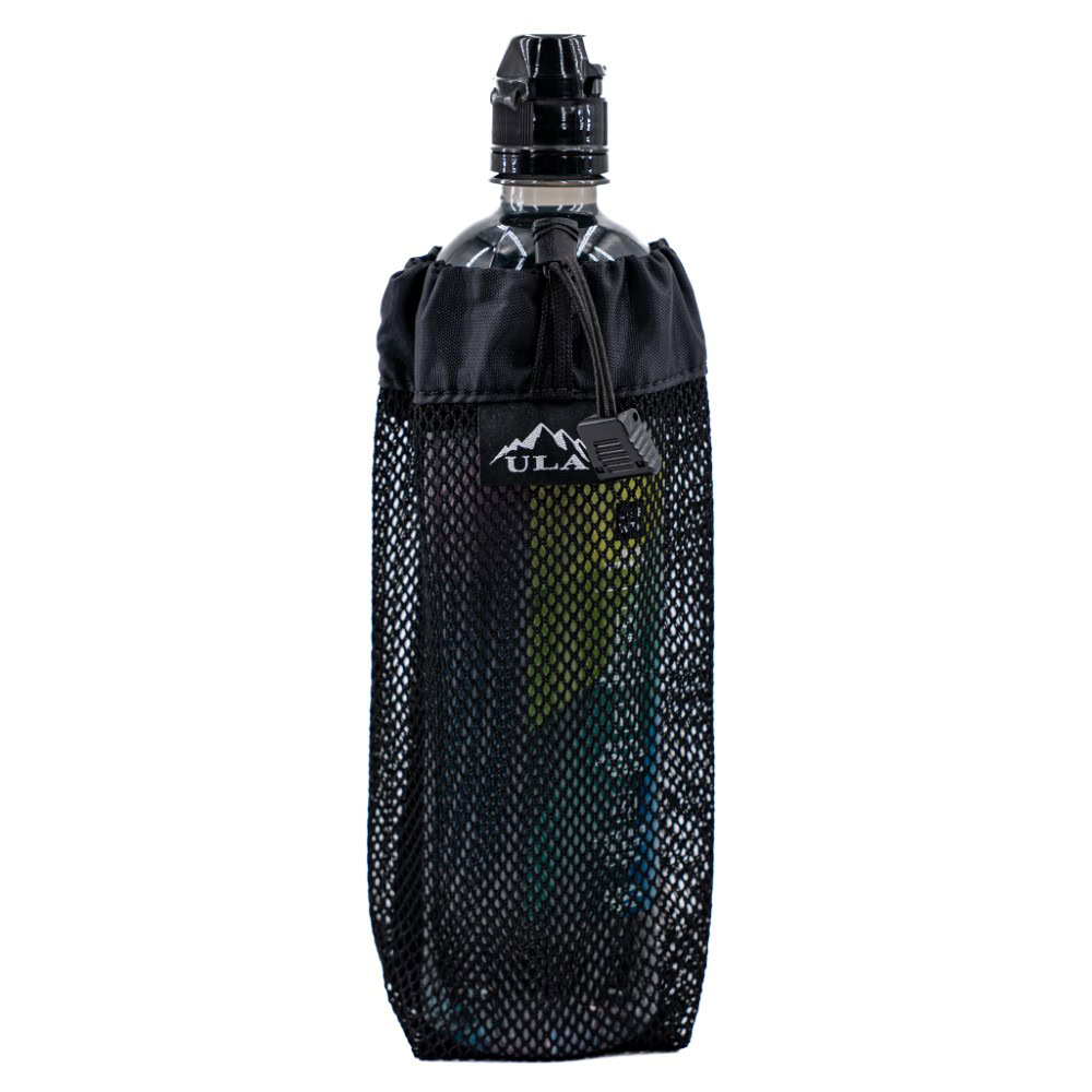 700ml ULA Flow Water Bottle Pocket holding a Smartwater bottle