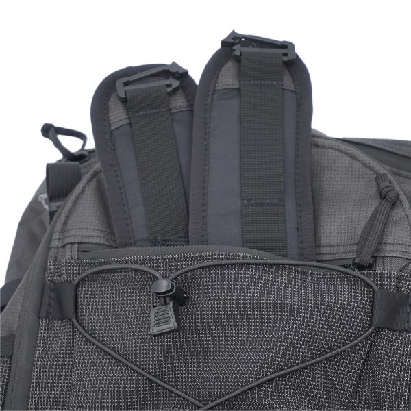 Dragonfly Hipbelt can be stored in front pocket