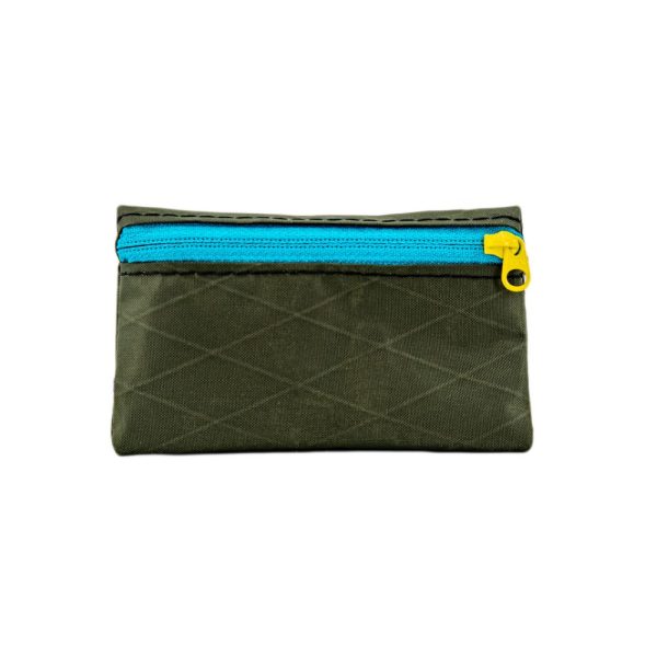 ULA trail wallet in Black with Blue Zipper