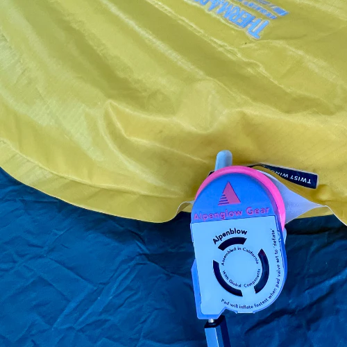 Alpenblow_by_Aplenglow_on_sleeping_pad_500x A battery powered inflator