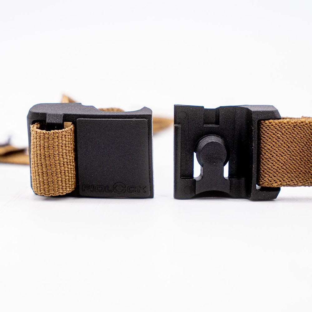 Muse Cicada Fidlock Magnetic Sternum Strap with magnetic buckle open