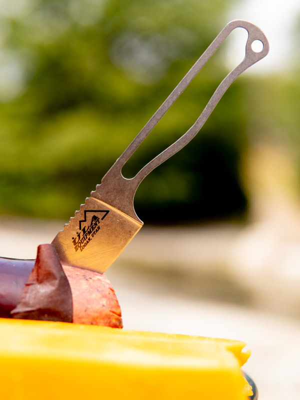 Black Friday: Alpha Knife in stabbed into a salami