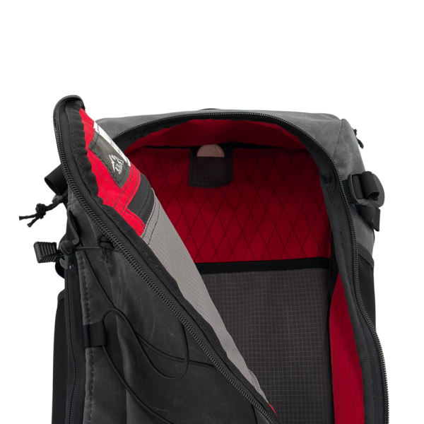 Bespoke 0326 30L Dragonfly: Interior View