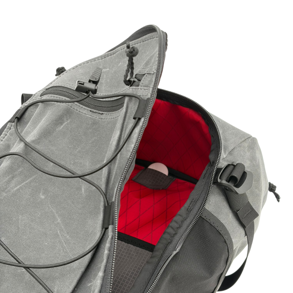 Bespoke 0326 30L Dragonfly Front and Interior peekaboo view