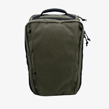 A front view of the 50X Cicada EWP in Ranger Green